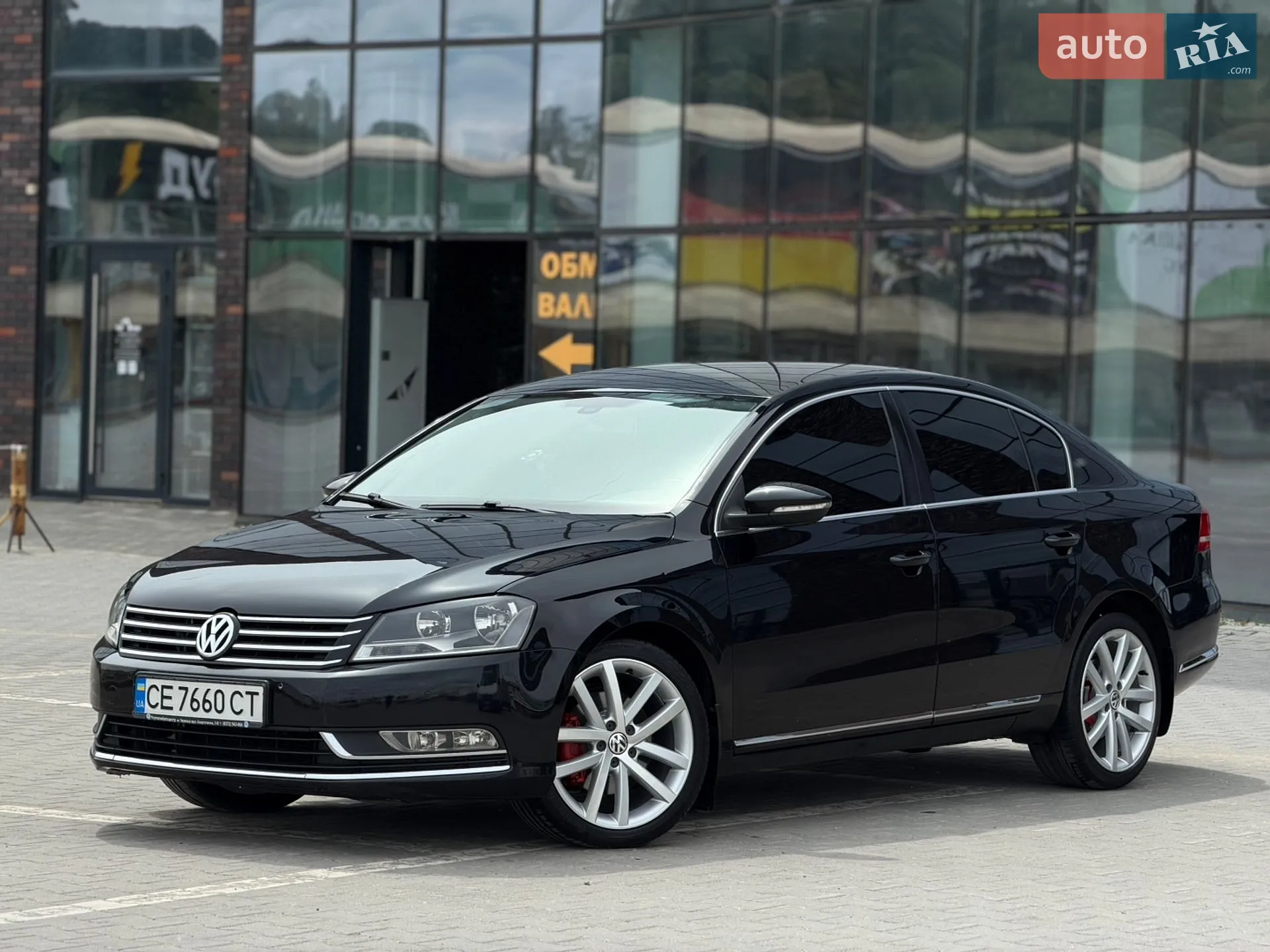 2011 Volkswagen Passat - фото 1