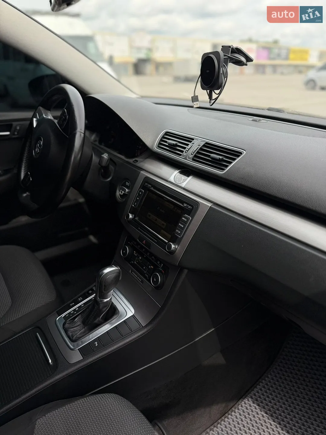 2011 Volkswagen Passat - мініатюра 24