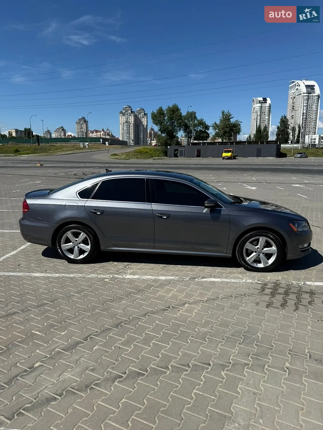 2015 Volkswagen Passat - мініатюра 3
