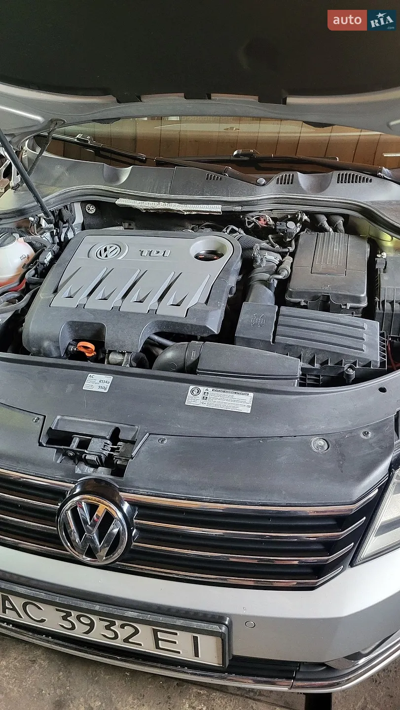 2012 Volkswagen Passat - мініатюра 9