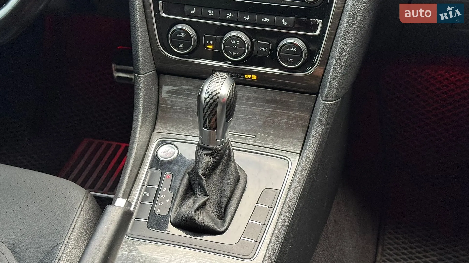 2017 Volkswagen Passat - мініатюра 28