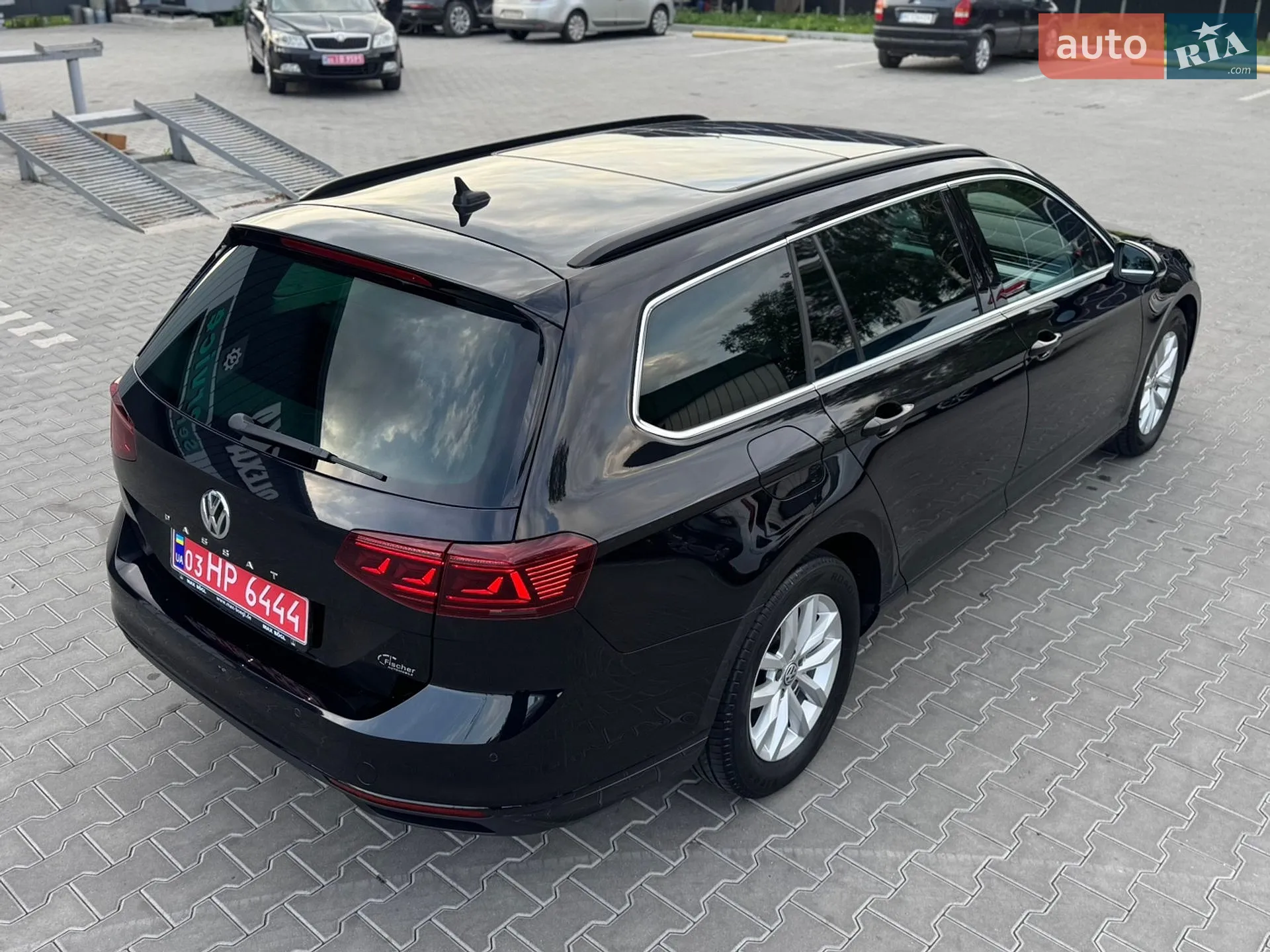 2019 Volkswagen Passat - мініатюра 16