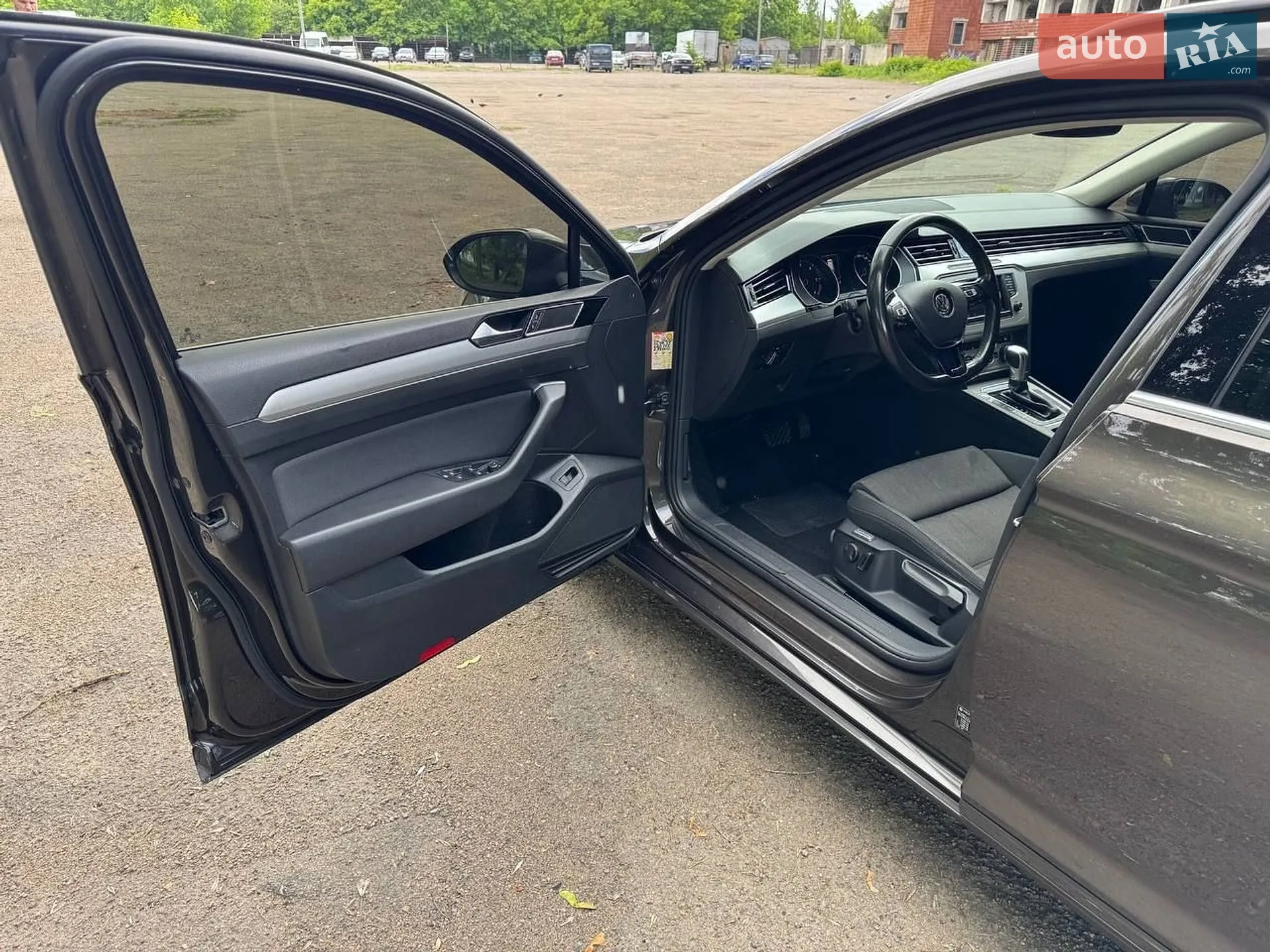 2016 Volkswagen Passat - мініатюра 42