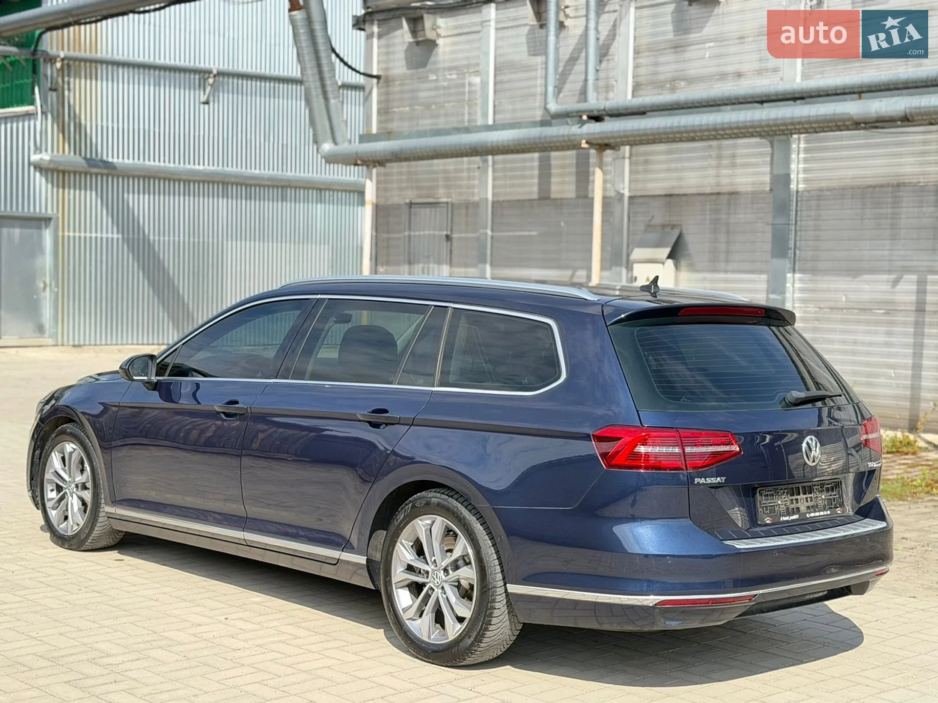 2015 Volkswagen Passat - мініатюра 8