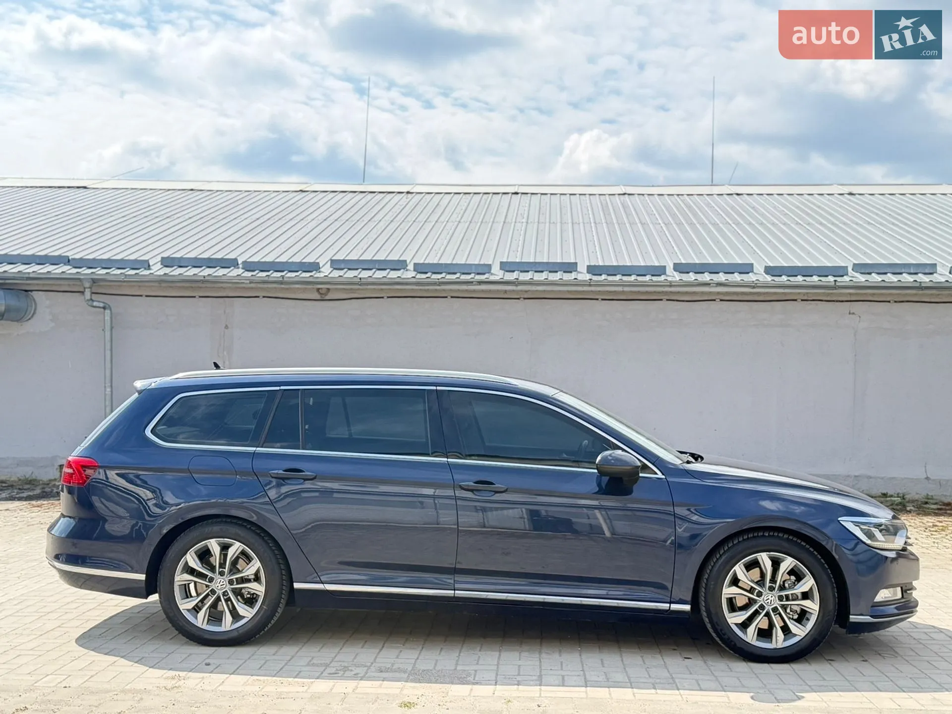 2015 Volkswagen Passat - мініатюра 14