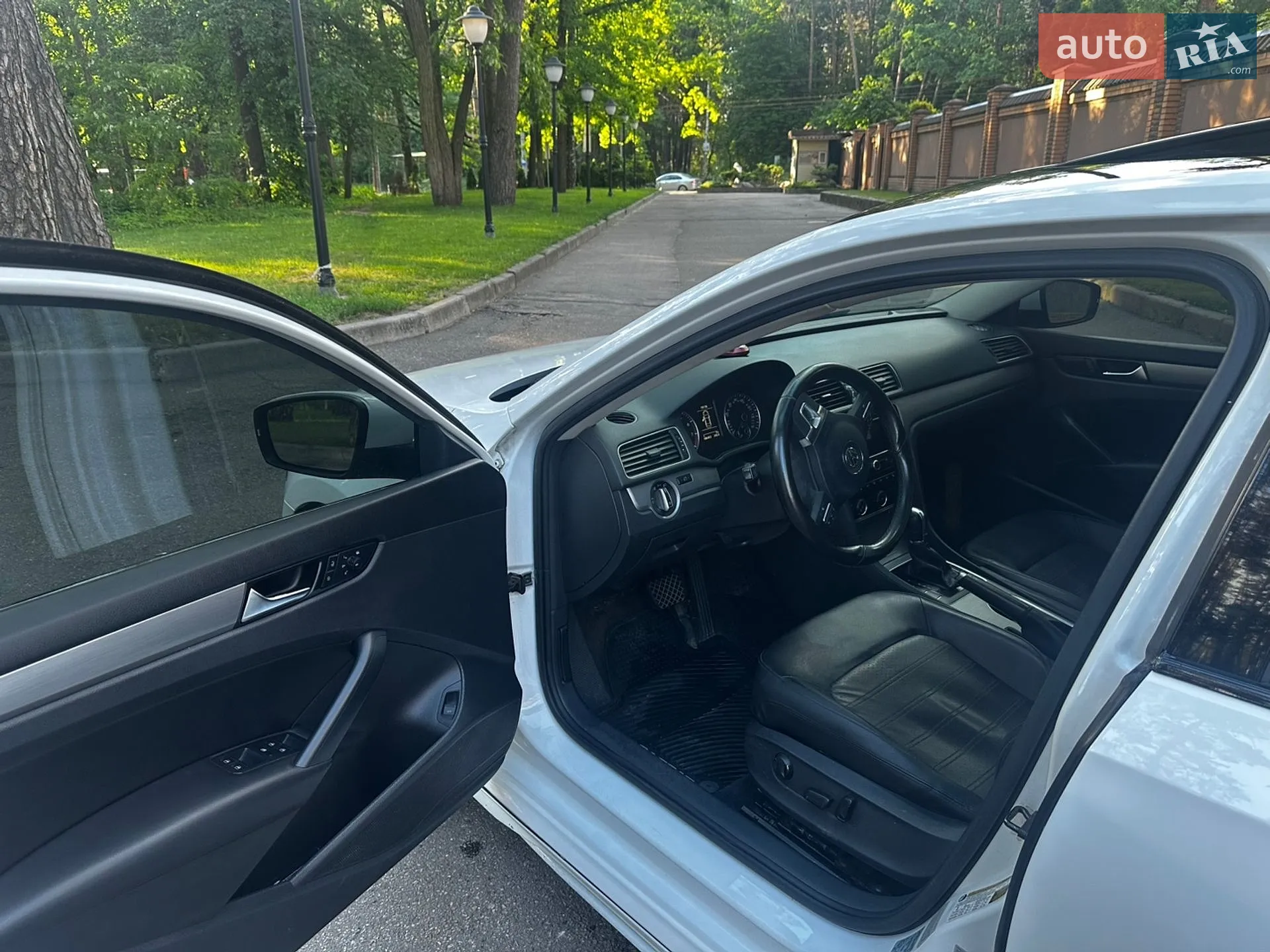 2014 Volkswagen Passat - мініатюра 2