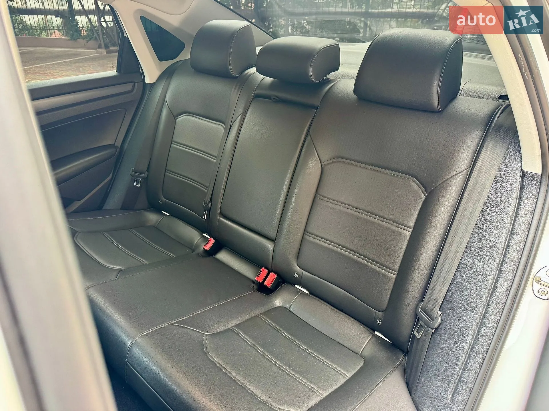 2020 Volkswagen Passat - мініатюра 34