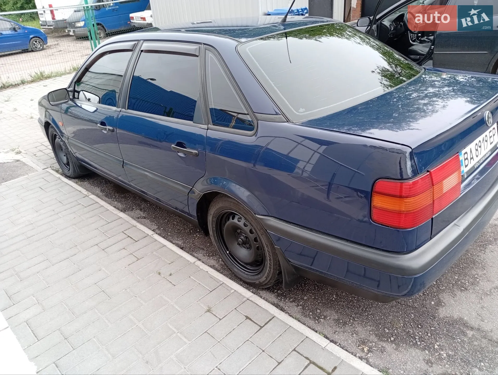 Volkswagen Passat 1996 VIN WVWZZZ3AZTE182448 фото оголошення 5 з 18