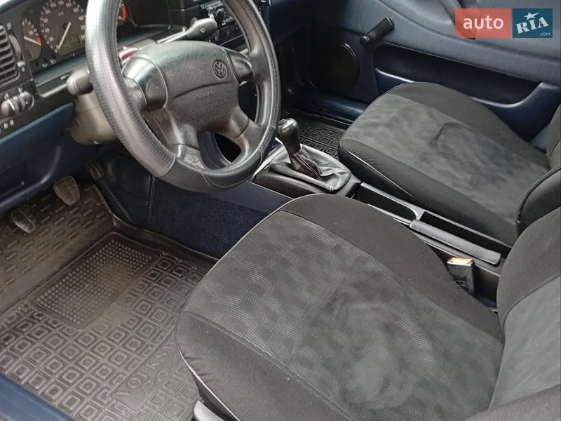Volkswagen Passat 1996 VIN WVWZZZ3AZTE182448 фото оголошення 14 з 56