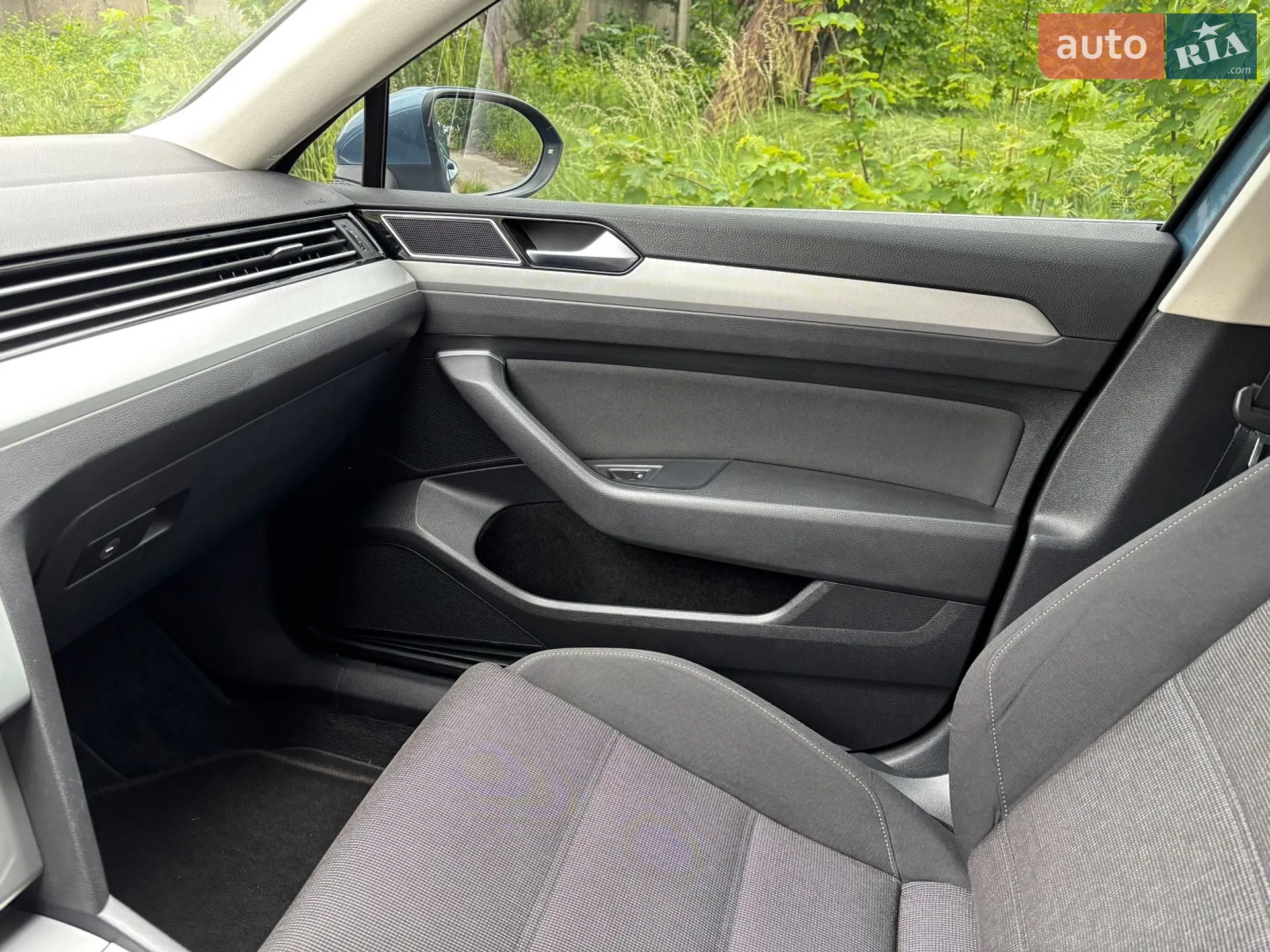 2015 Volkswagen Passat - мініатюра 47