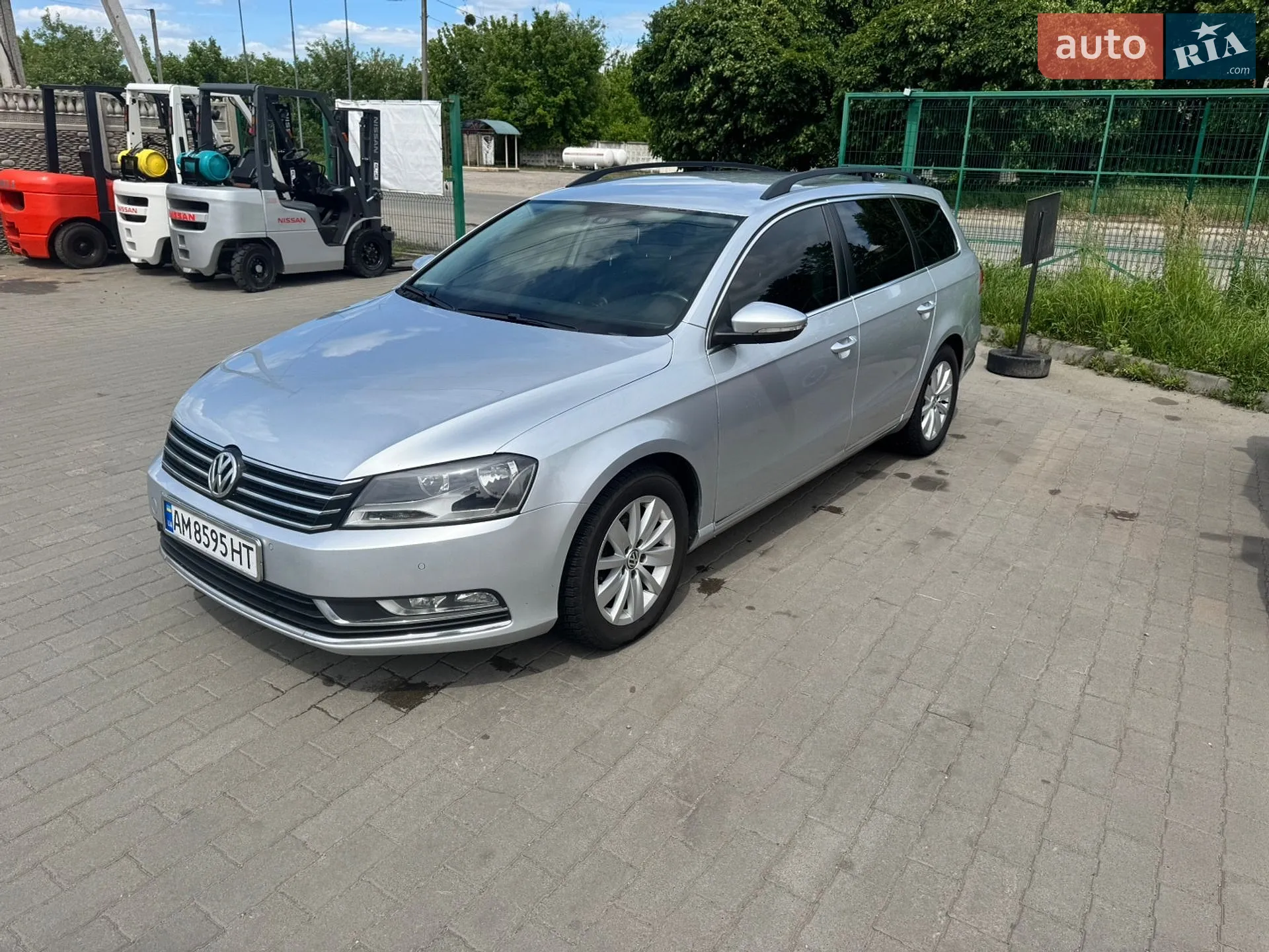 2013 Volkswagen Passat - мініатюра 2