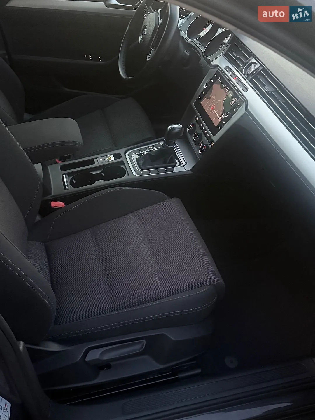 2017 Volkswagen Passat - мініатюра 34
