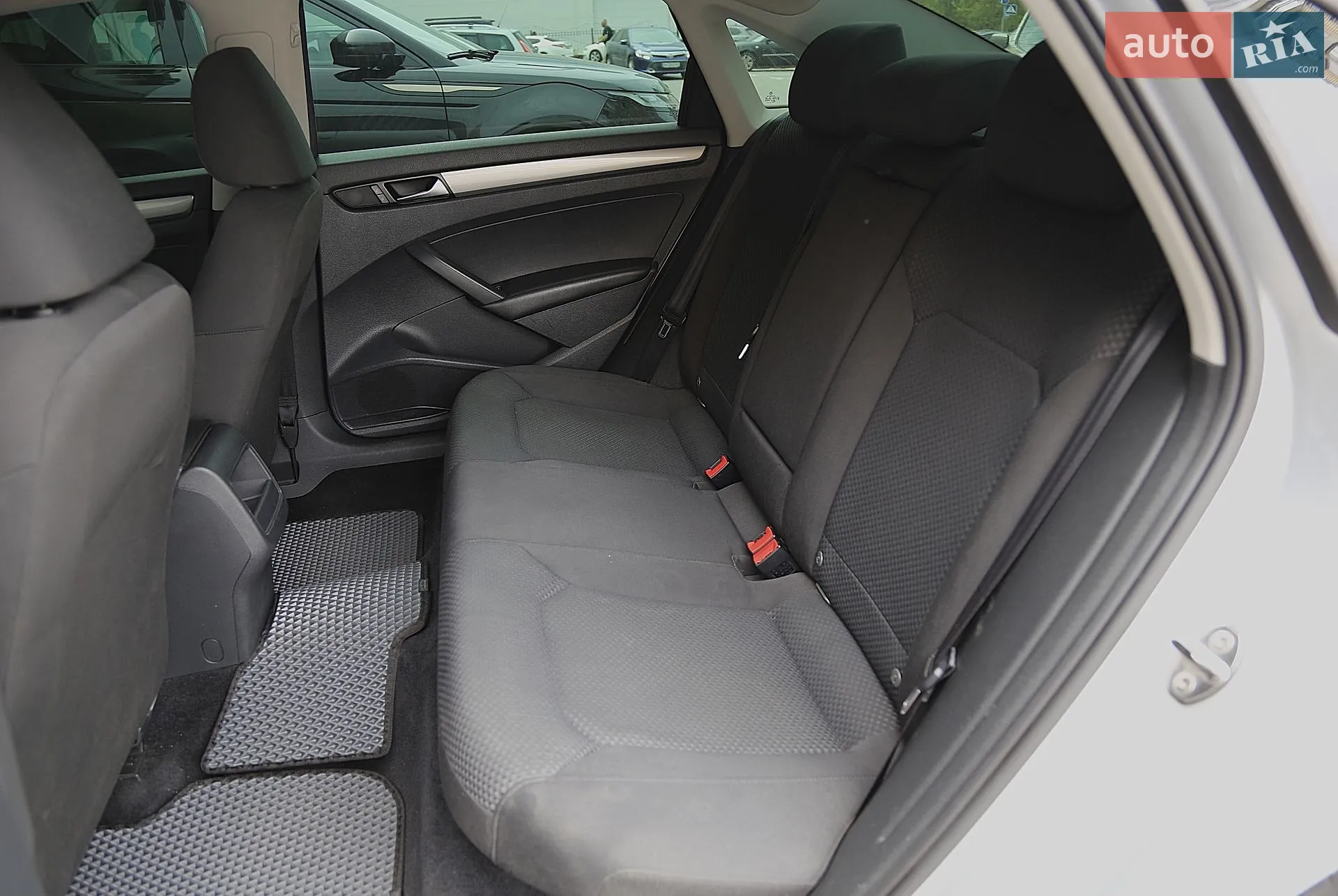 2013 Volkswagen Passat - мініатюра 10