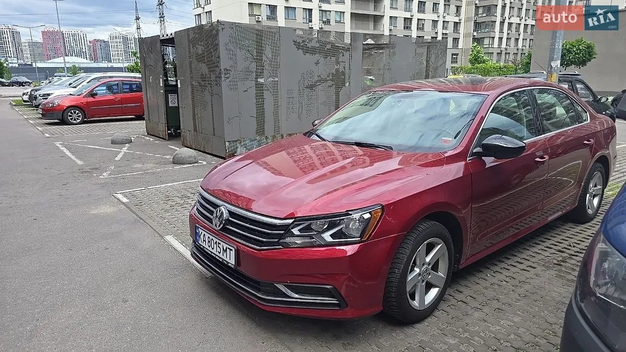 2017 Volkswagen Passat - мініатюра 15