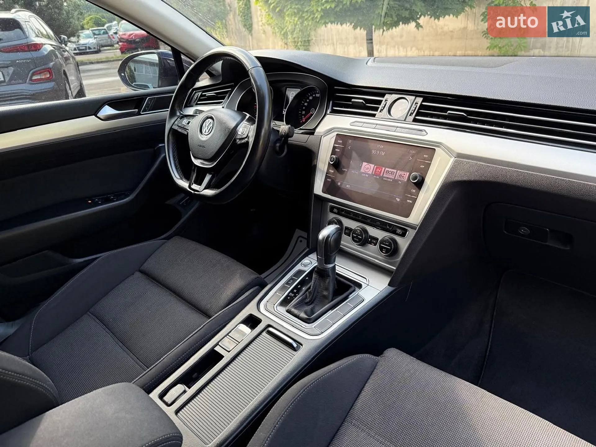 2019 Volkswagen Passat - мініатюра 51