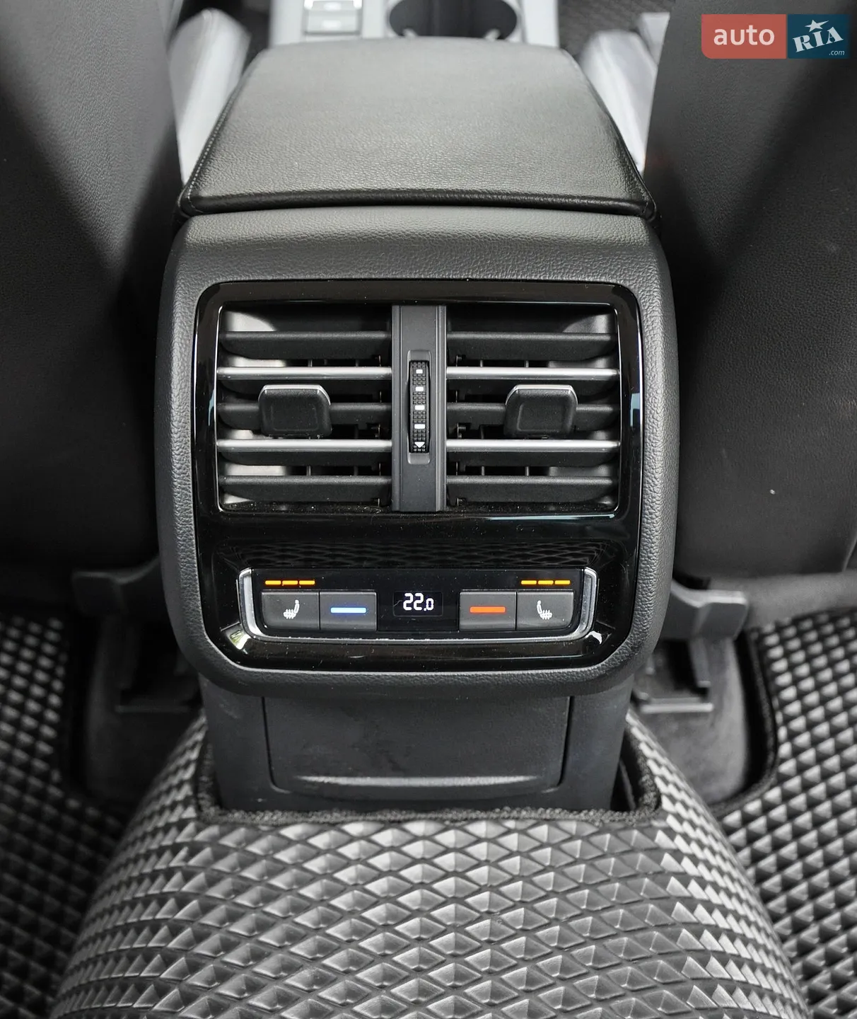 2018 Volkswagen Passat - мініатюра 22