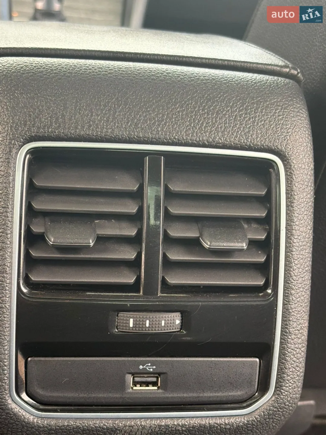 2018 Volkswagen Passat - мініатюра 32