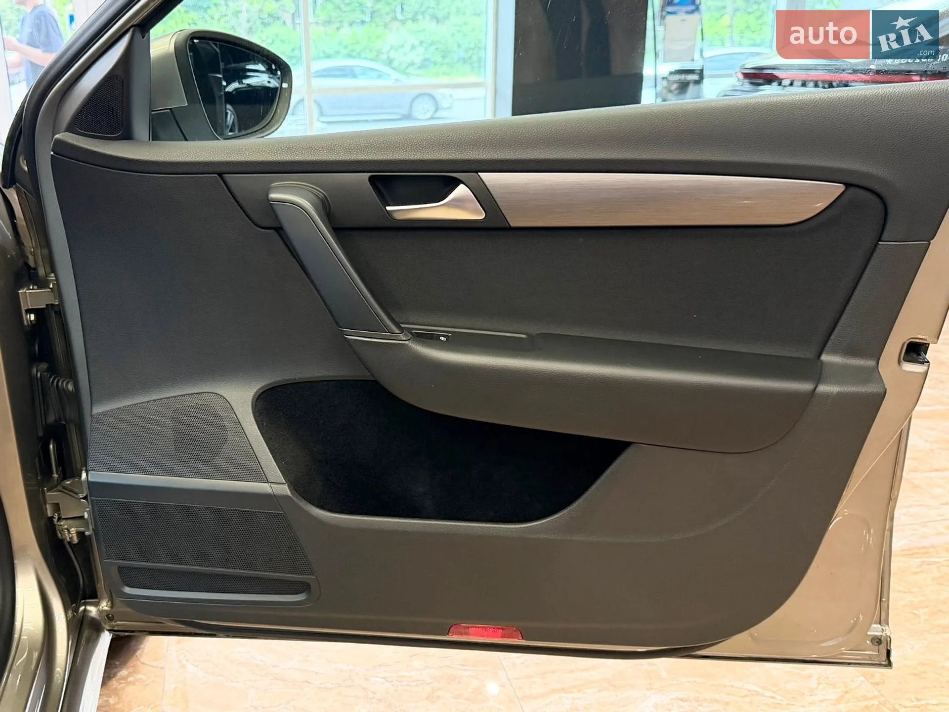 2013 Volkswagen Passat - мініатюра 47
