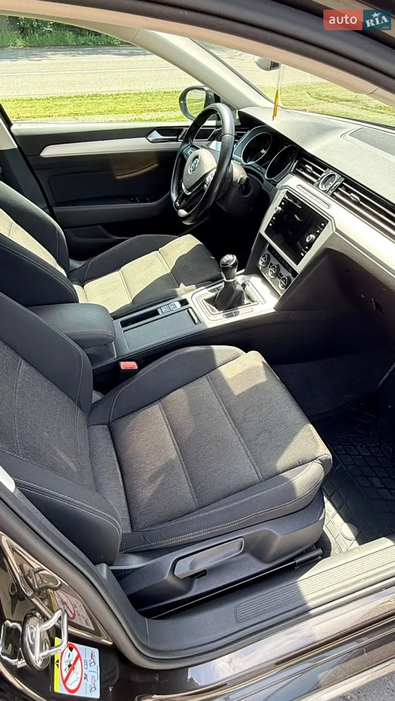 2018 Volkswagen Passat - мініатюра 14