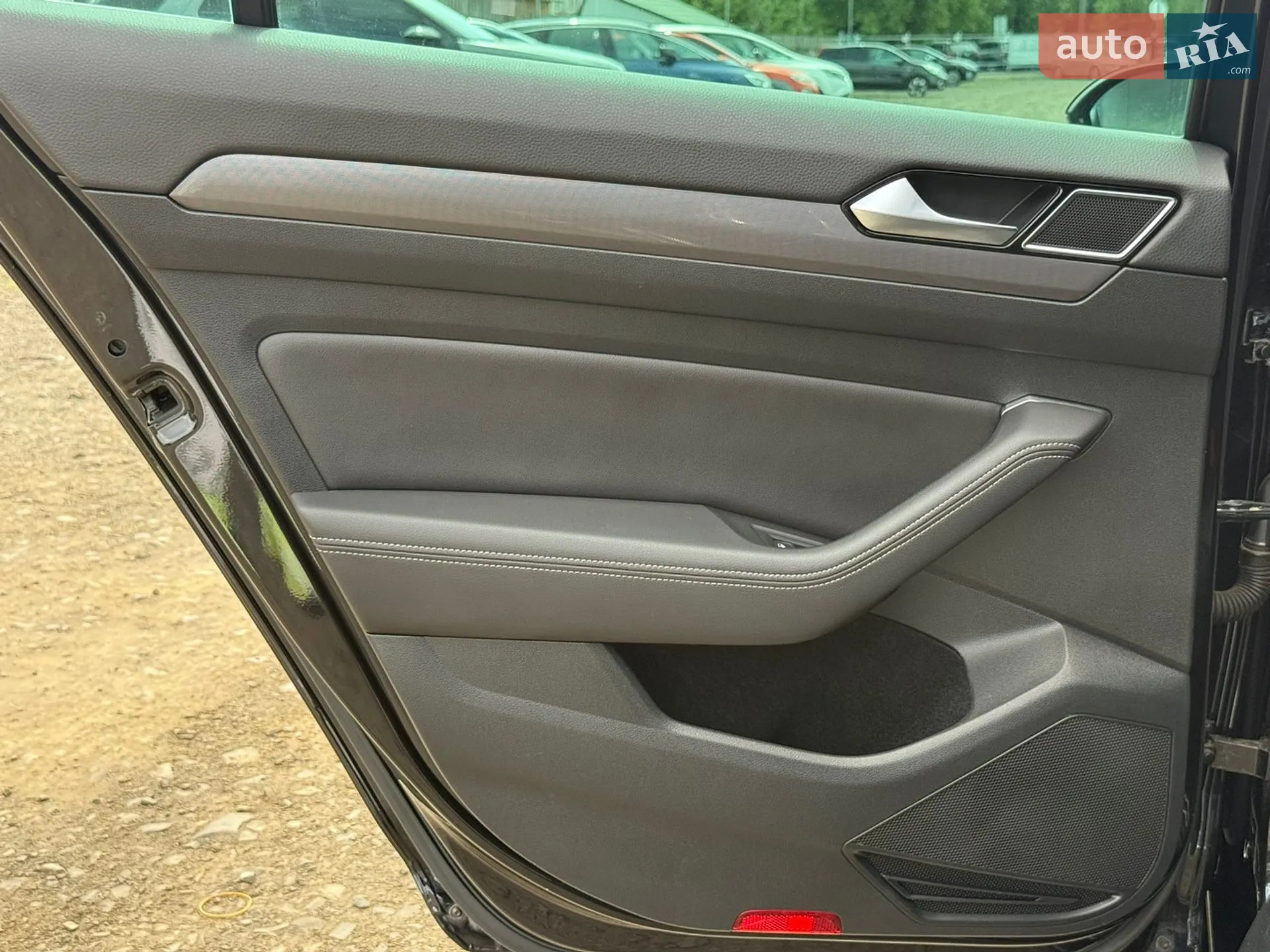 2016 Volkswagen Passat - мініатюра 30