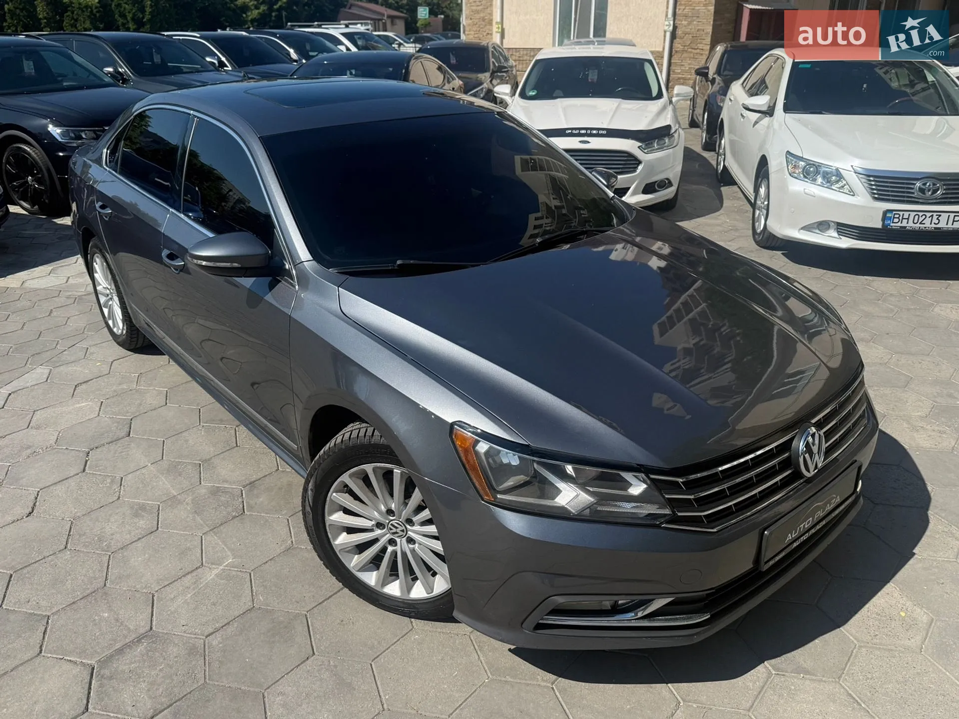 2017 Volkswagen Passat - мініатюра 4