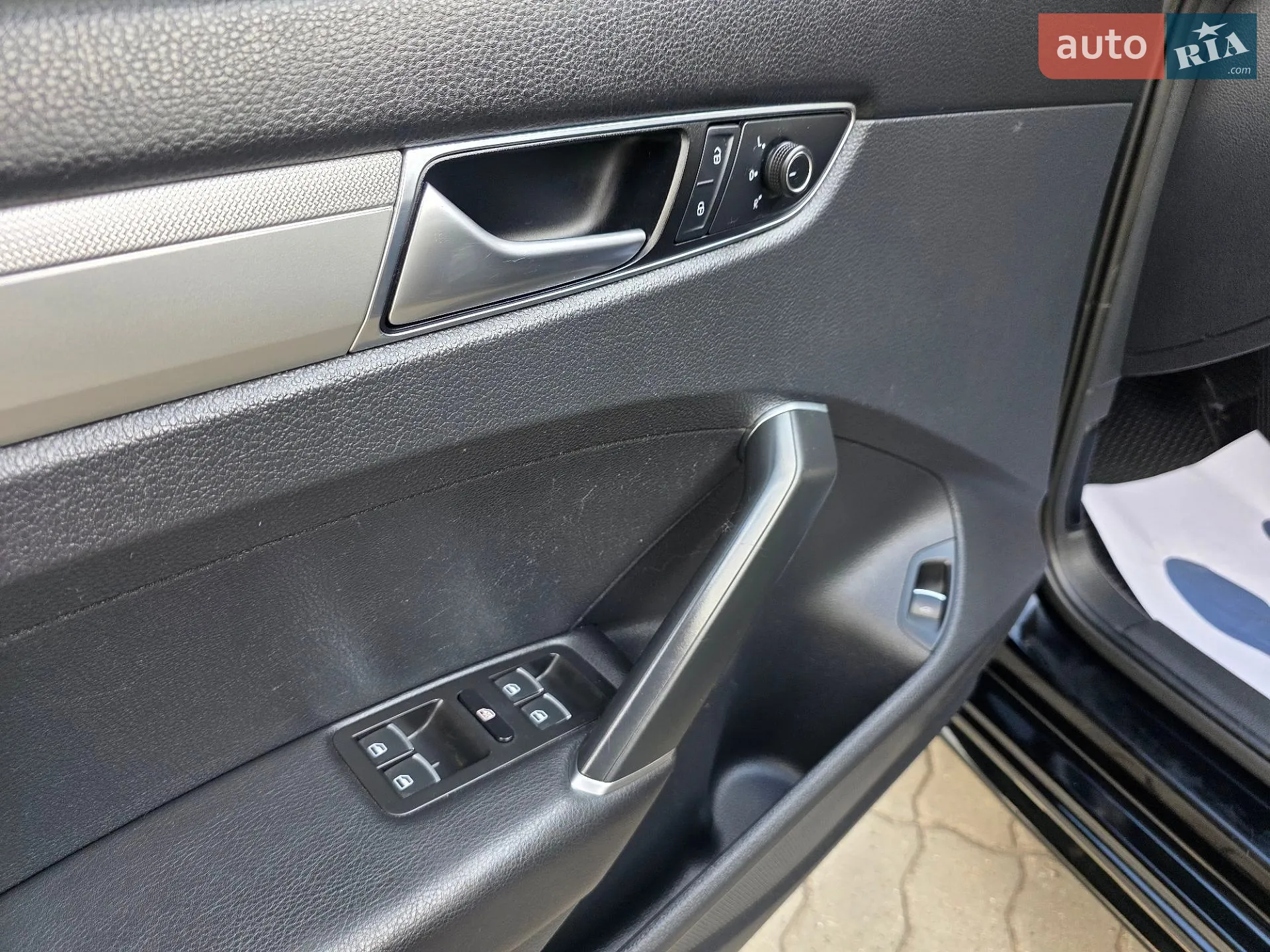 2016 Volkswagen Passat - мініатюра 28
