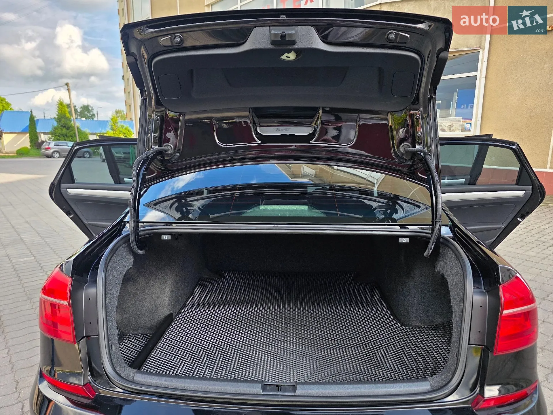 2016 Volkswagen Passat - мініатюра 40