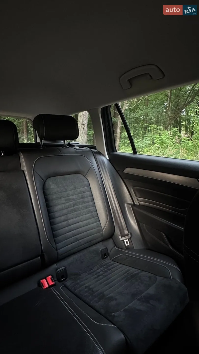 2019 Volkswagen Passat - мініатюра 36