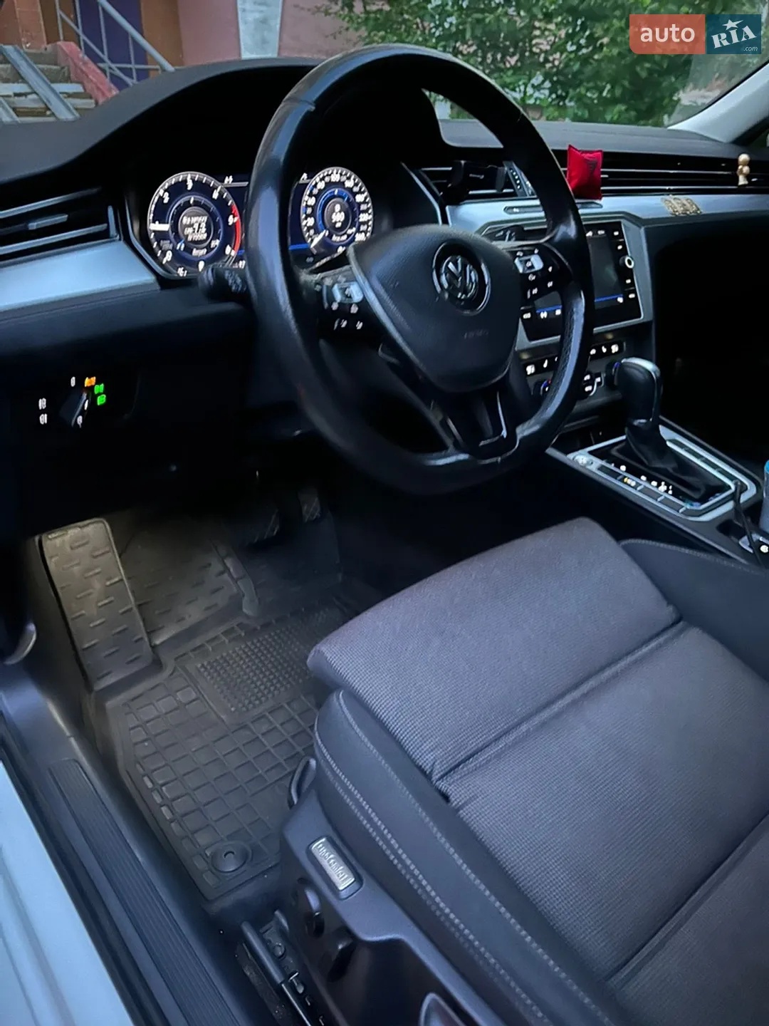 2017 Volkswagen Passat - мініатюра 43