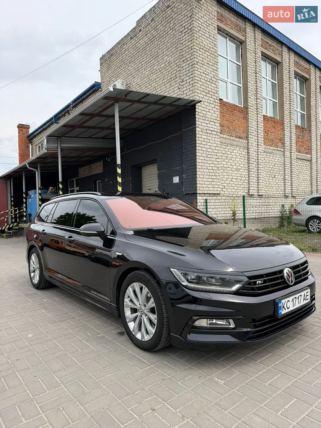 2016 Volkswagen Passat - мініатюра 2