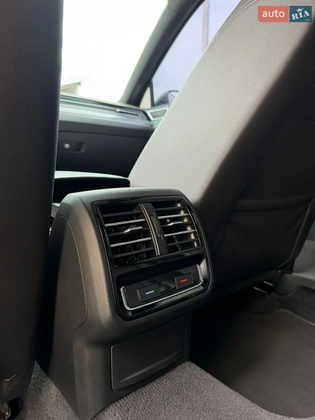 2016 Volkswagen Passat - мініатюра 17