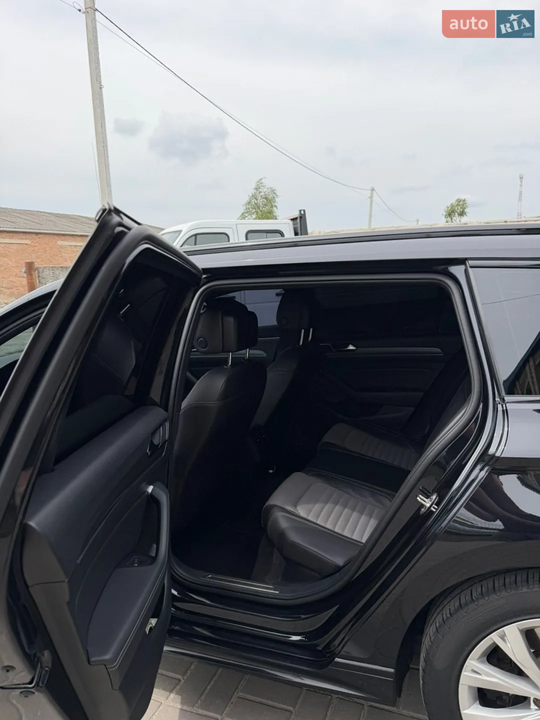 2016 Volkswagen Passat - мініатюра 18