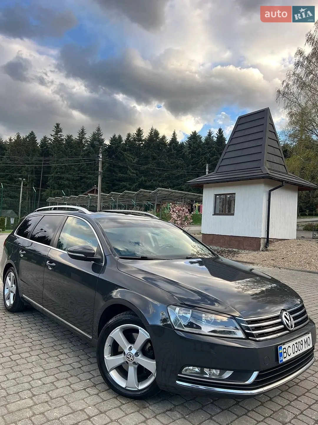 2011 Volkswagen Passat - мініатюра 2