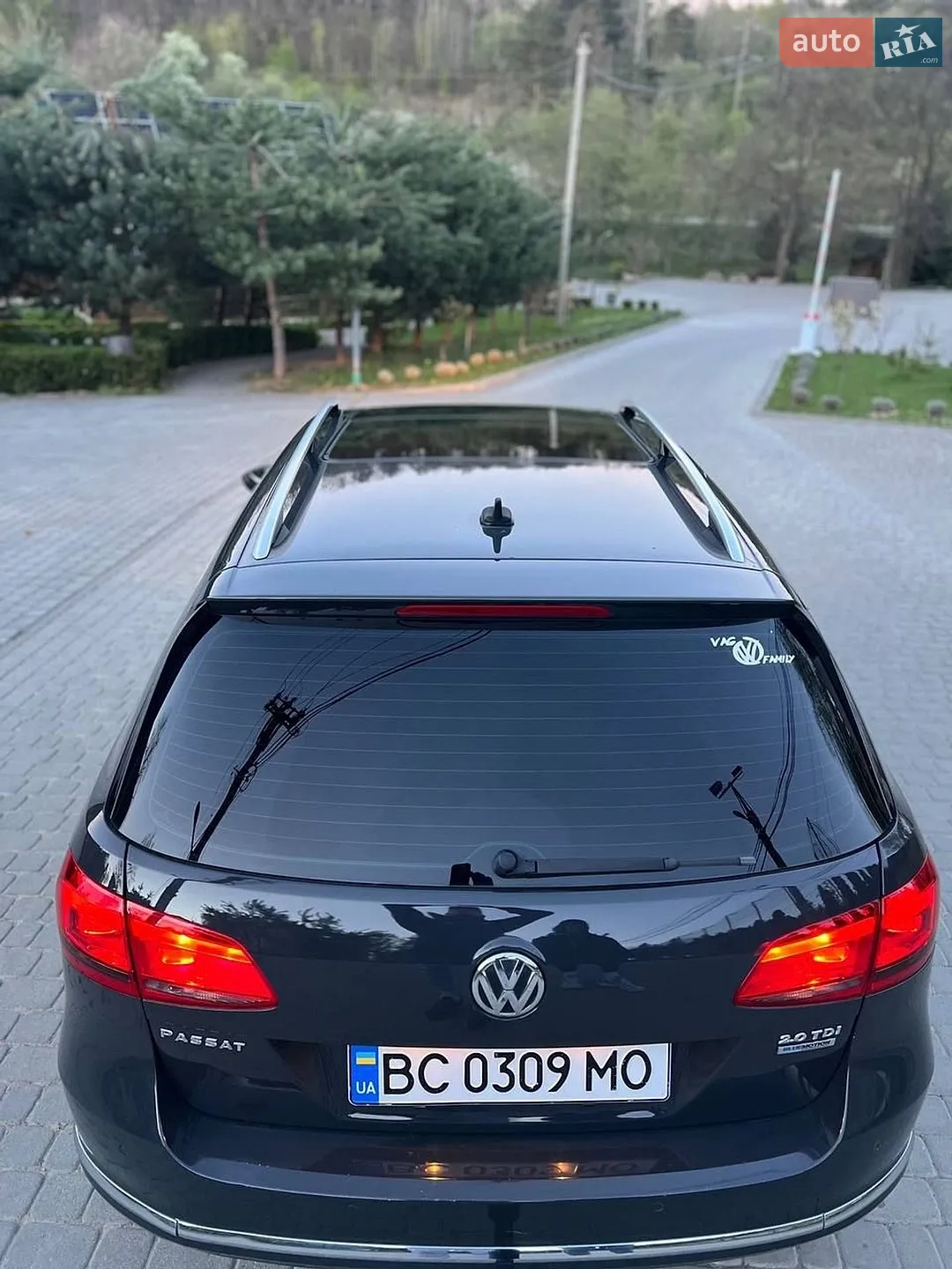 2011 Volkswagen Passat - мініатюра 11