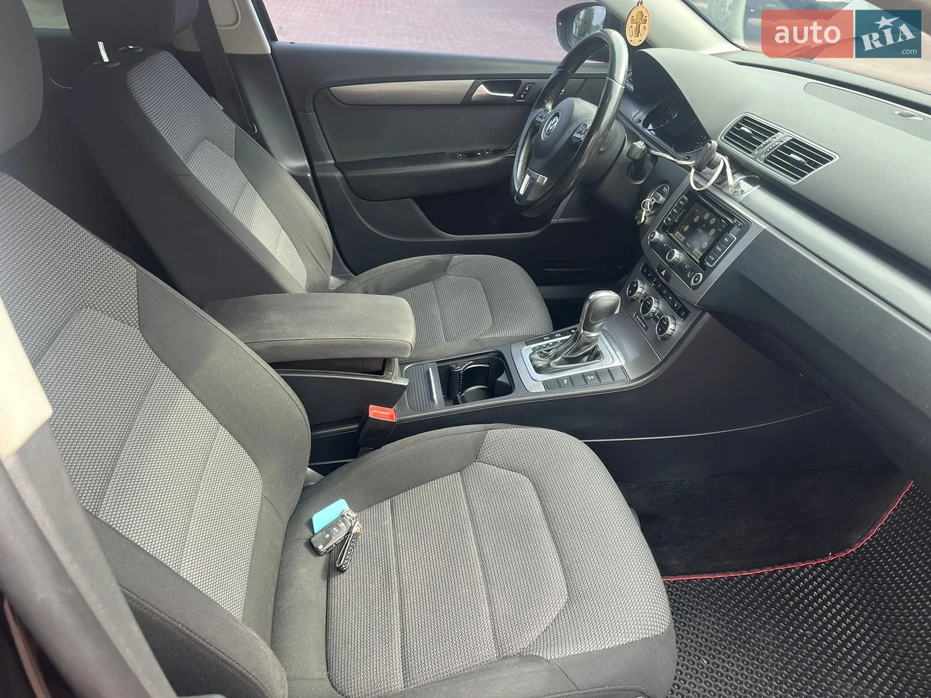 2014 Volkswagen Passat - мініатюра 26