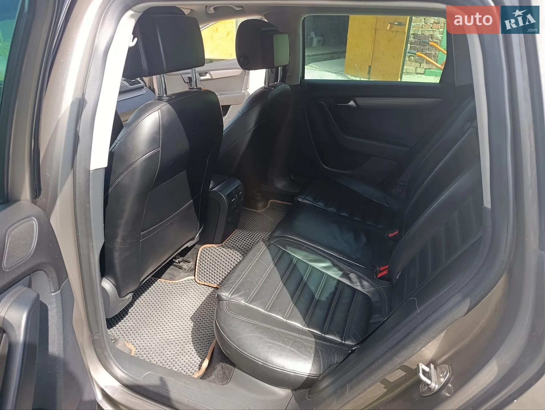 2011 Volkswagen Passat - мініатюра 19