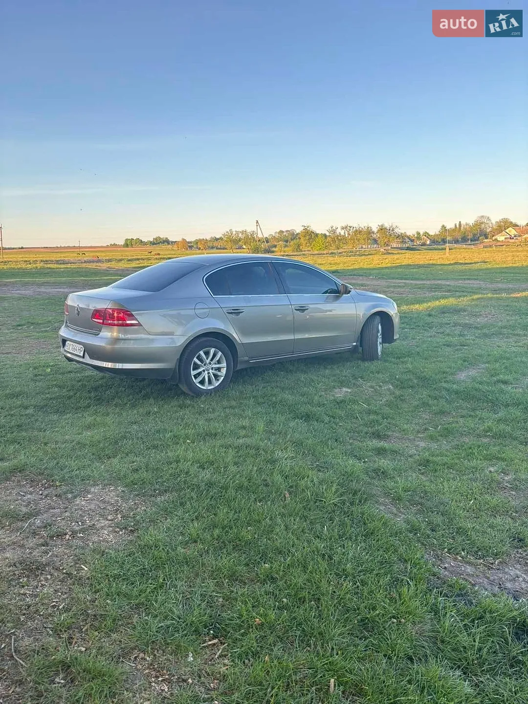 2014 Volkswagen Passat - мініатюра 3