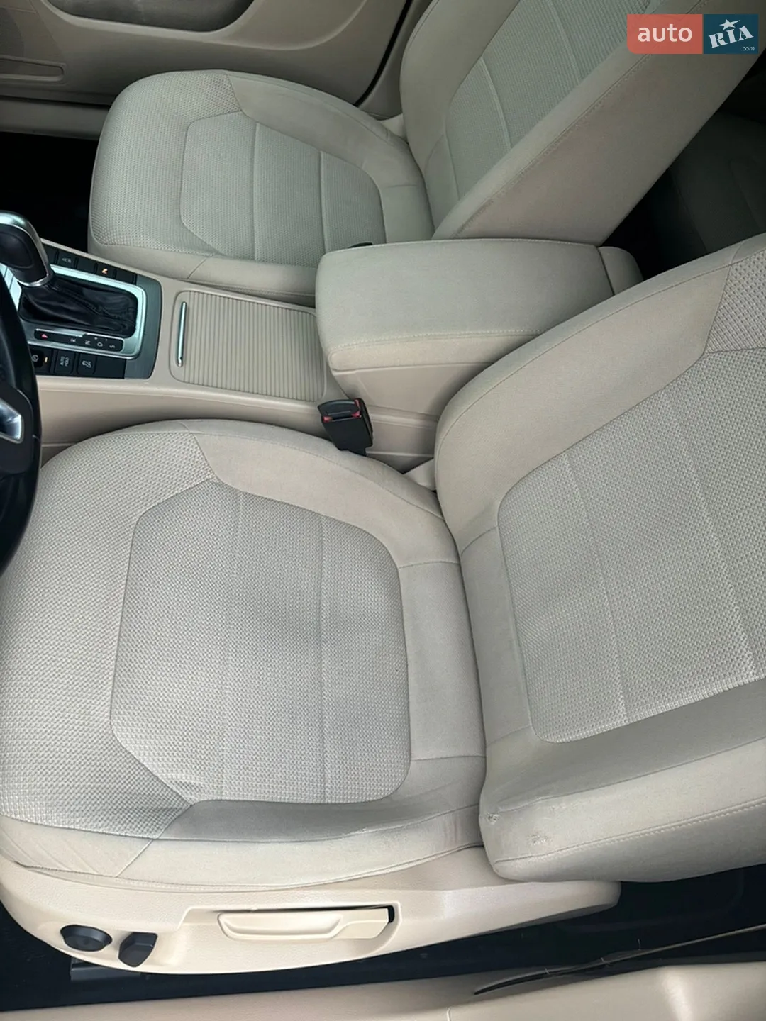Volkswagen Passat 2013 VIN WVWZZZ3CZEE047515 фото оголошення 9 з 9