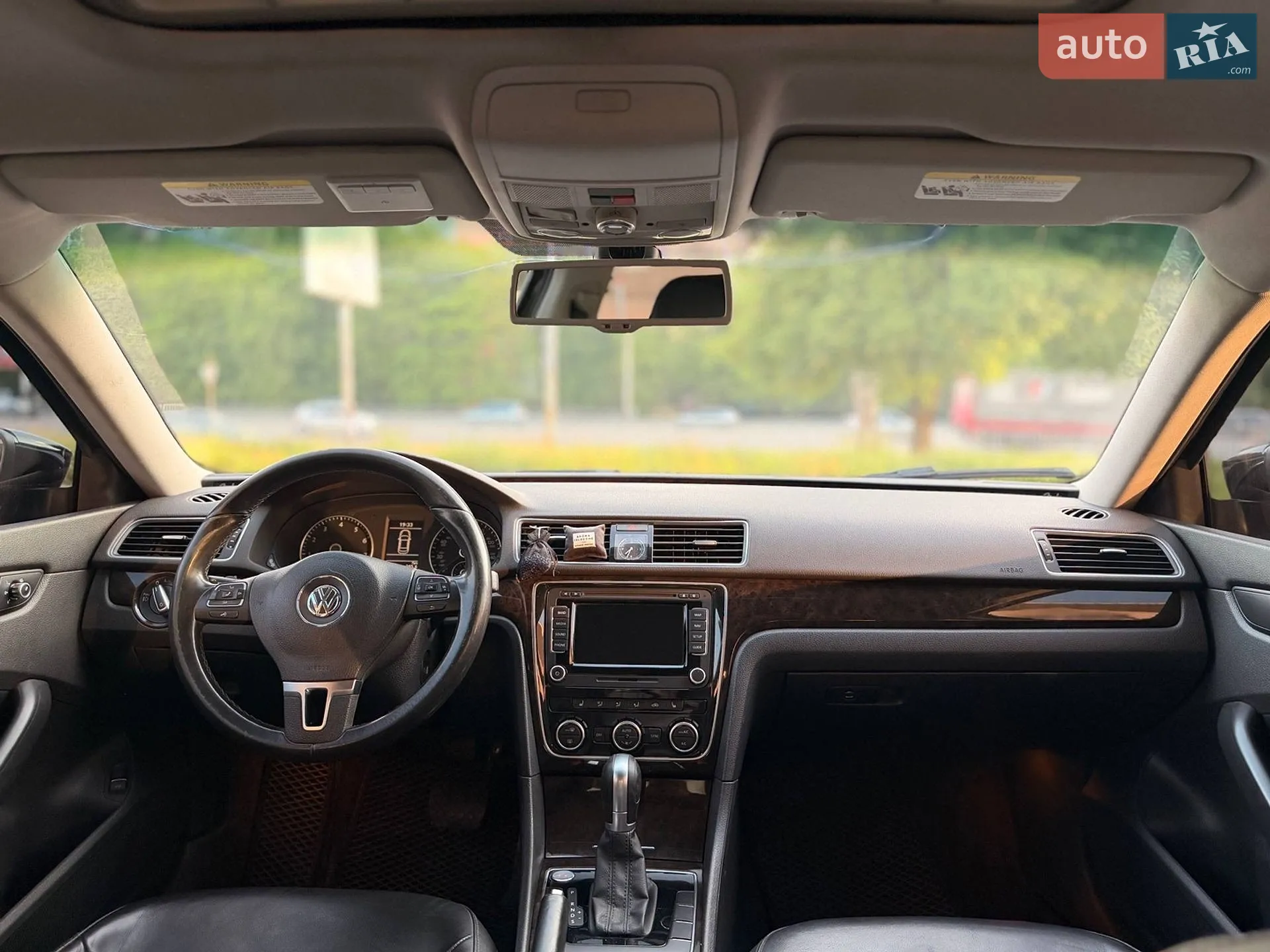 2014 Volkswagen Passat - мініатюра 31