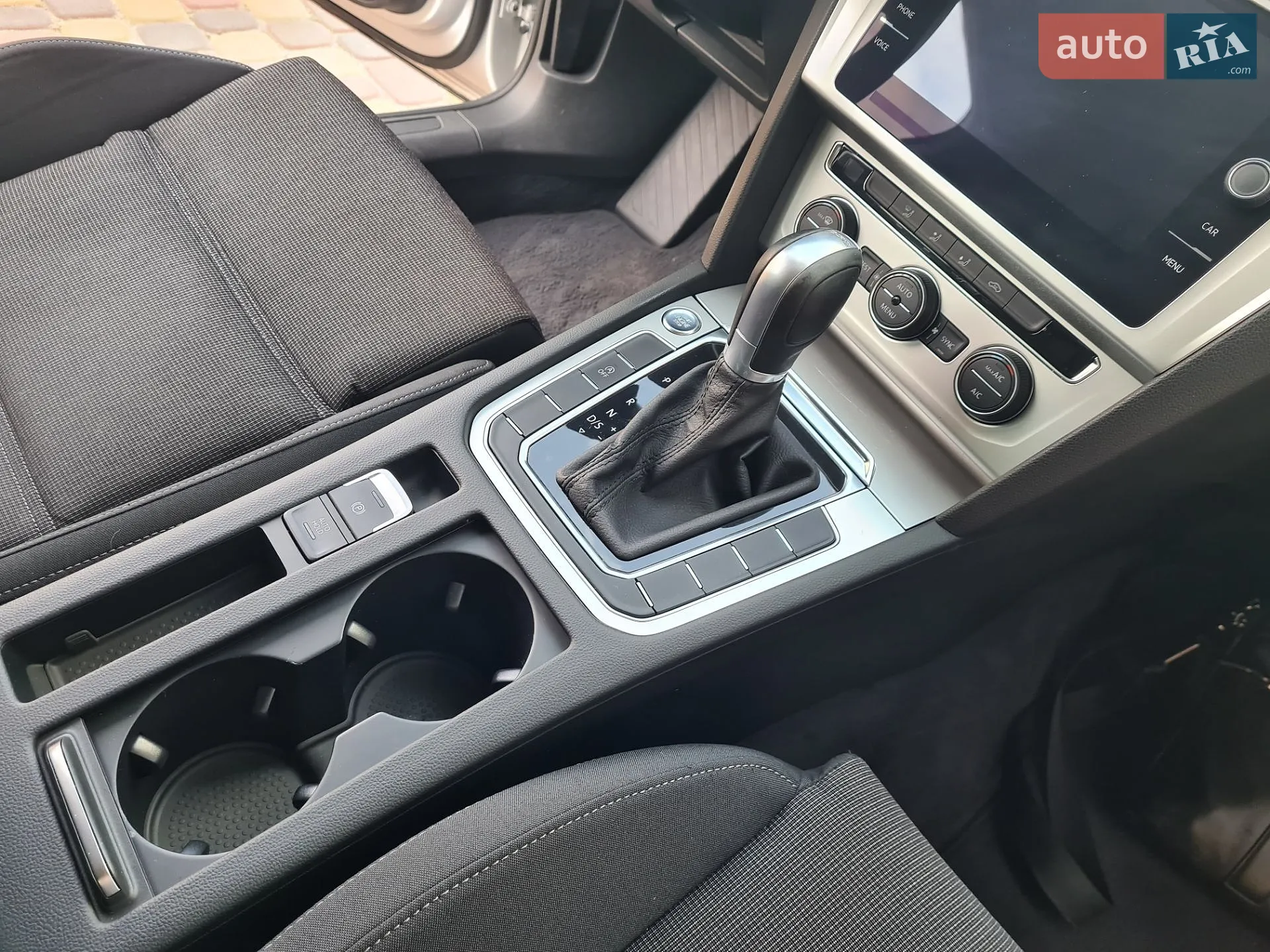2018 Volkswagen Passat - мініатюра 19