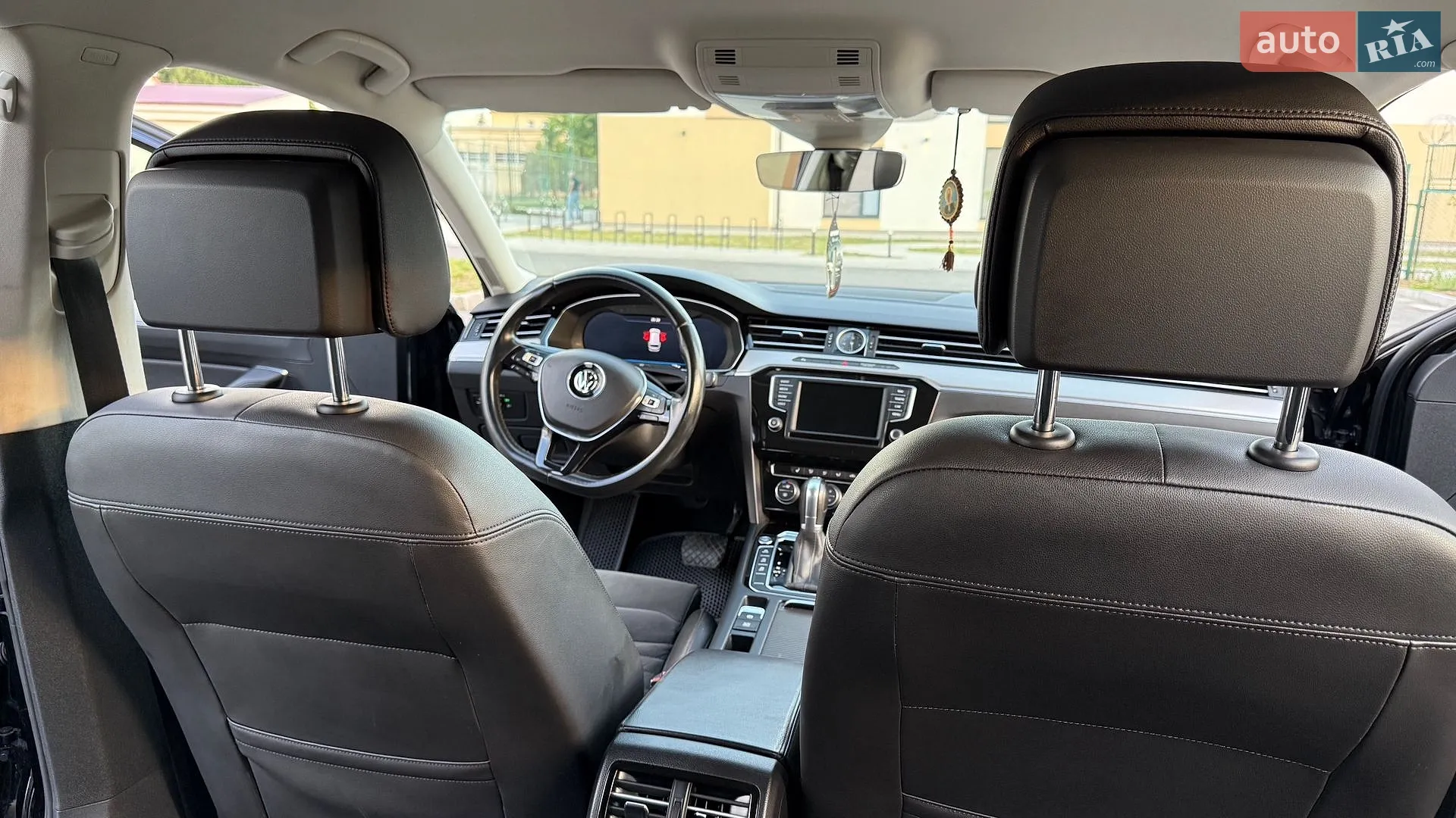 2016 Volkswagen Passat - мініатюра 47