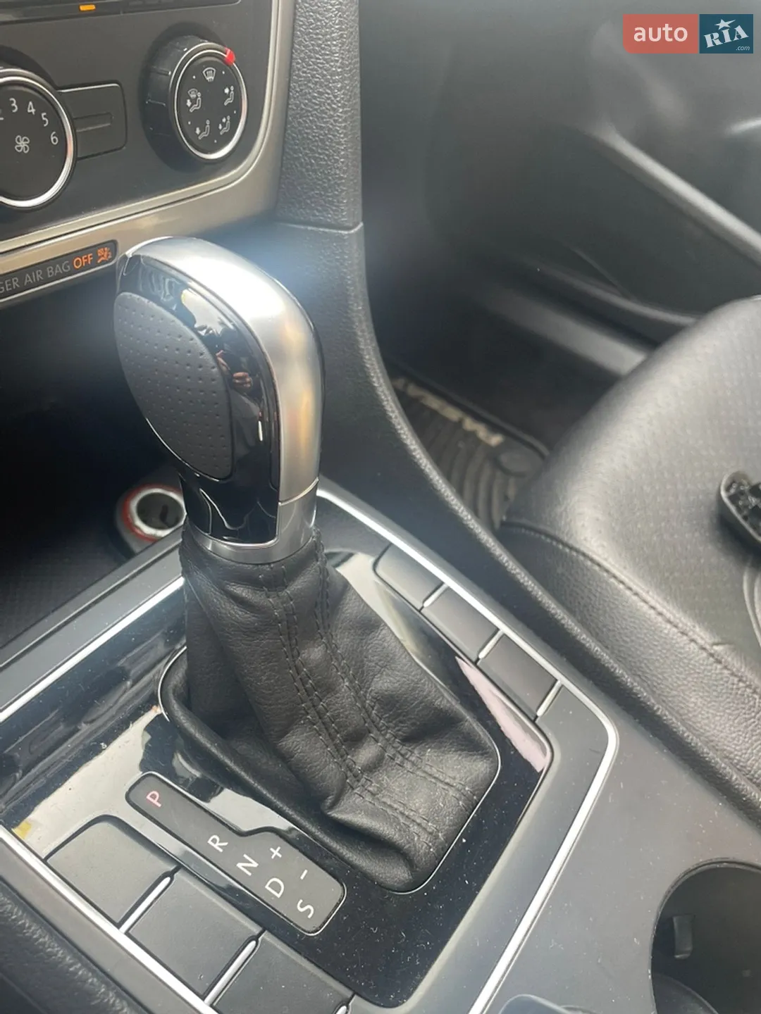 2014 Volkswagen Passat - мініатюра 14
