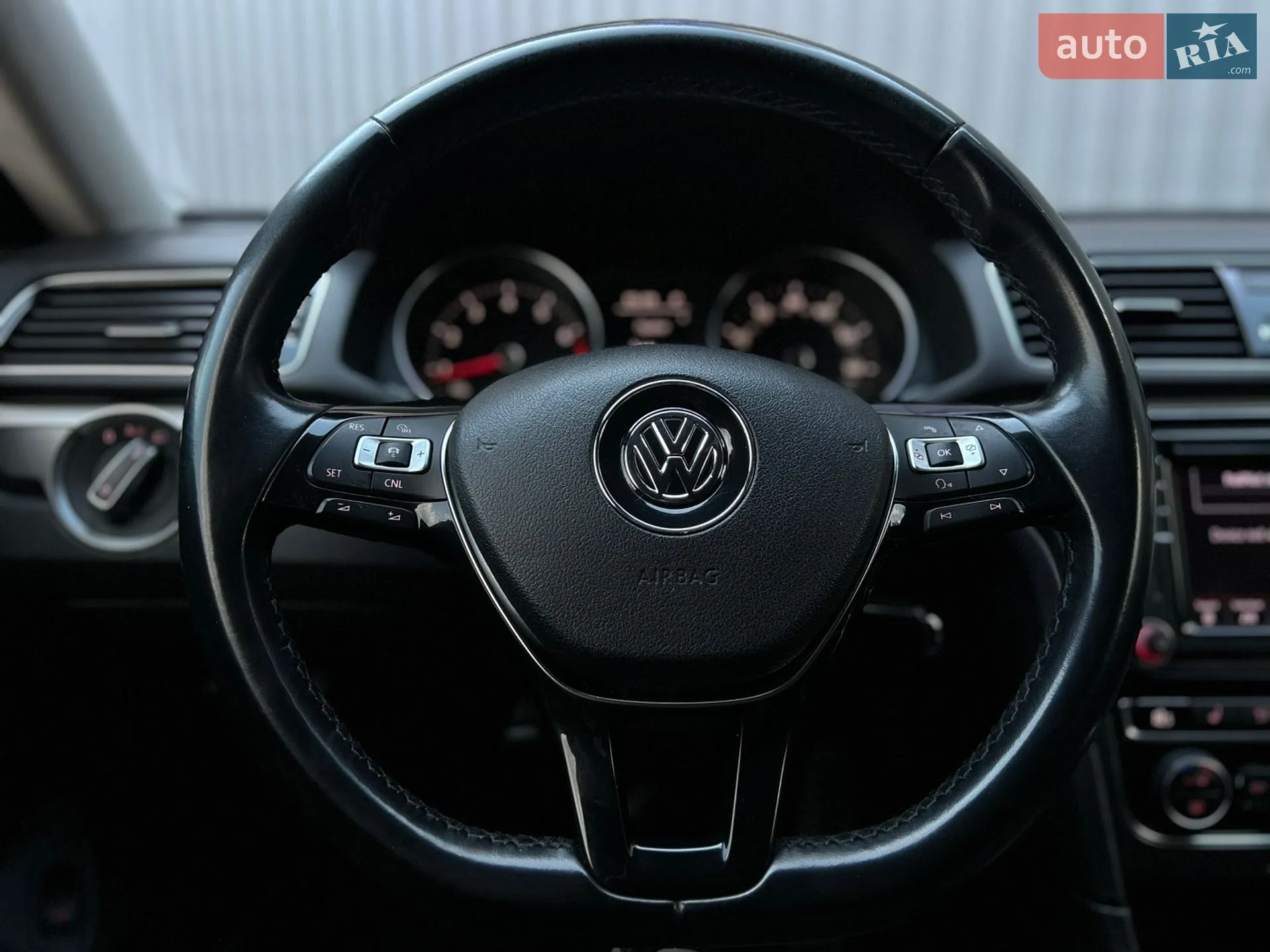 2018 Volkswagen Passat - мініатюра 10
