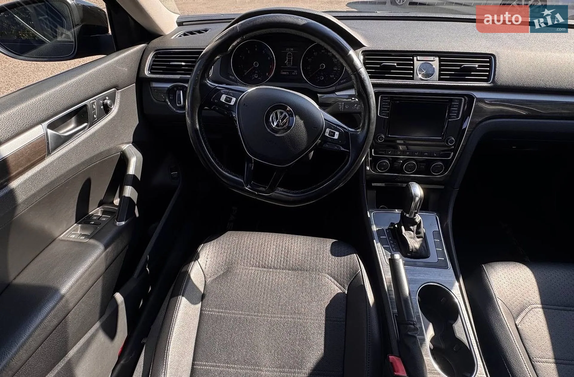 2016 Volkswagen Passat - мініатюра 14
