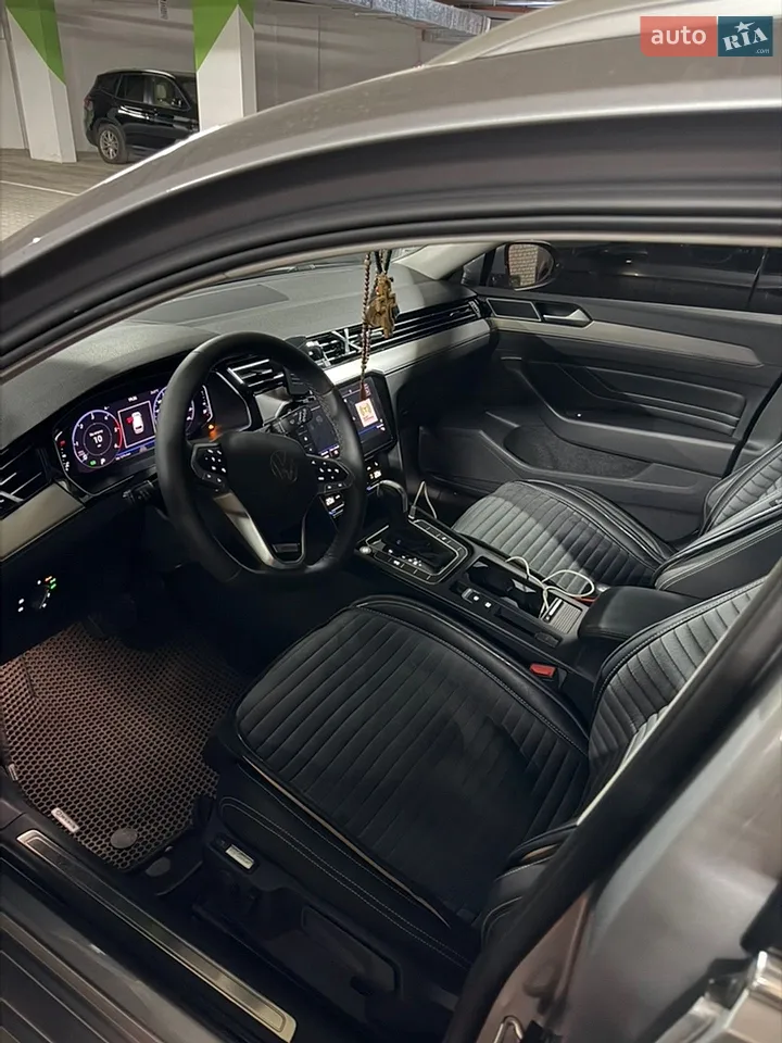 2021 Volkswagen Passat - мініатюра 12