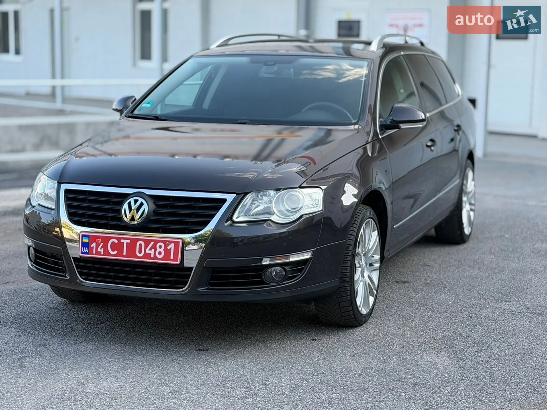 2010 Volkswagen Passat - мініатюра 8