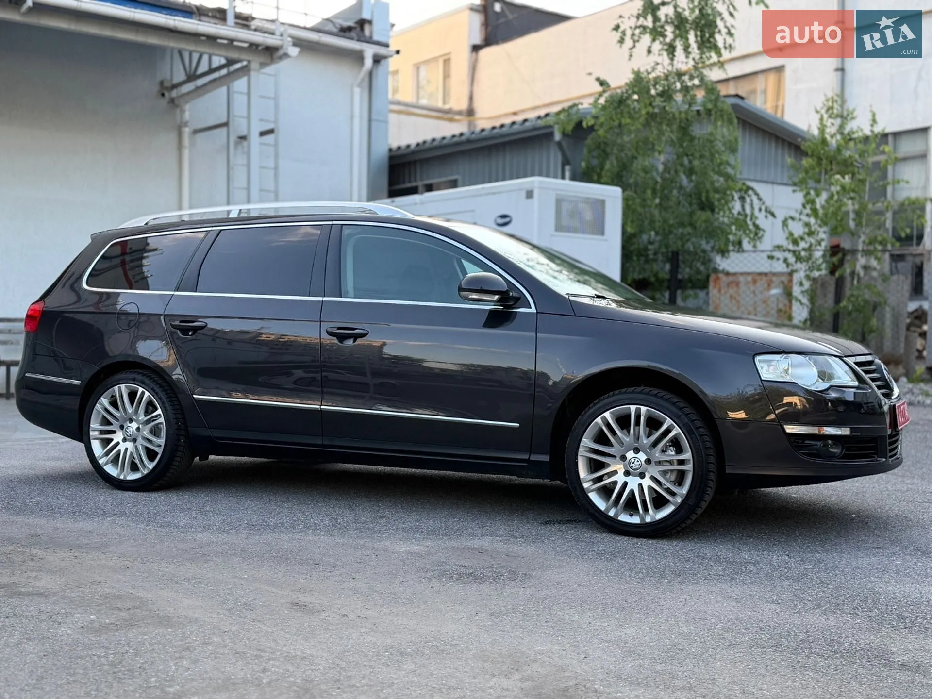 2010 Volkswagen Passat - мініатюра 13