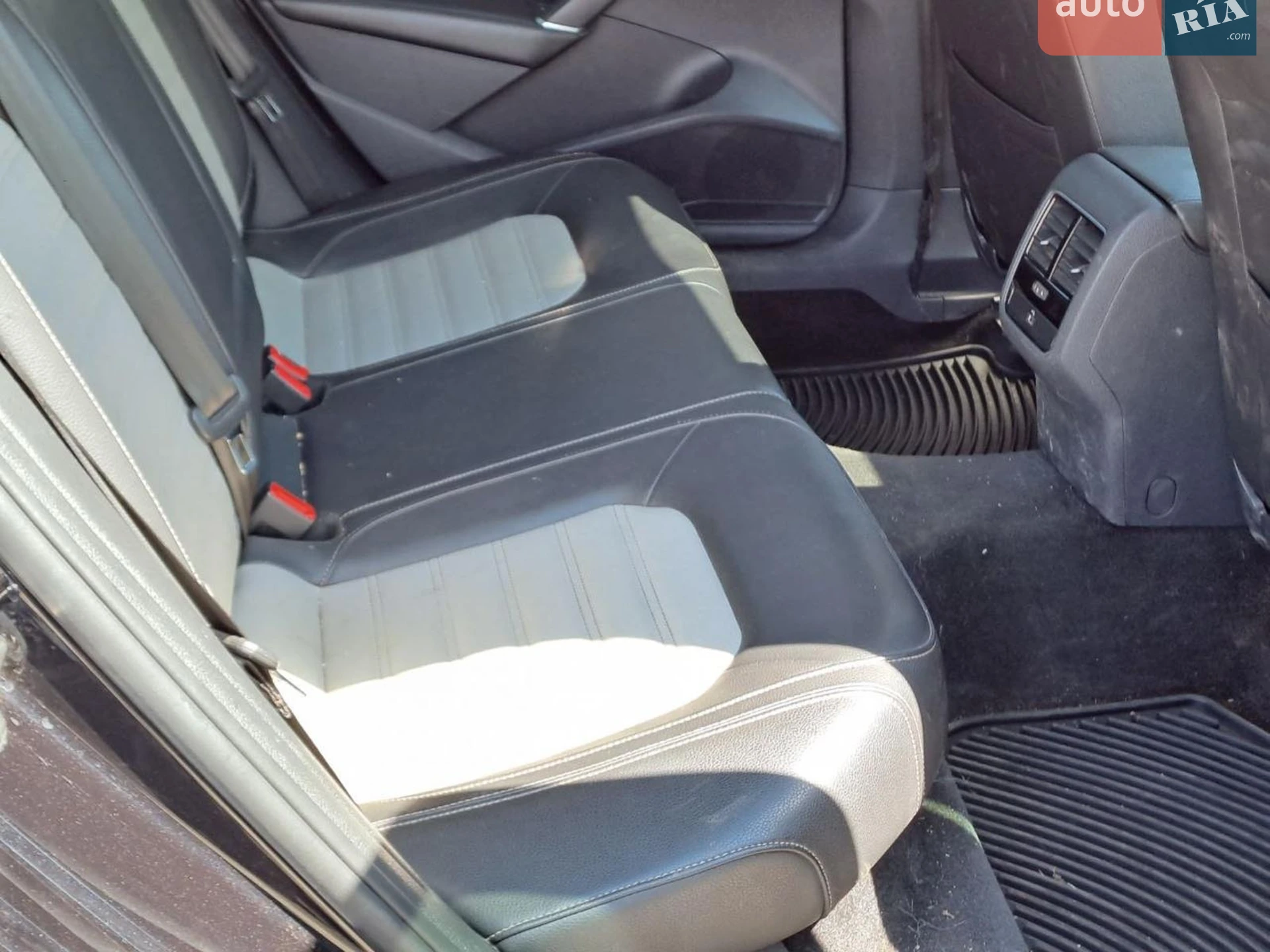 2018 Volkswagen Passat - мініатюра 11