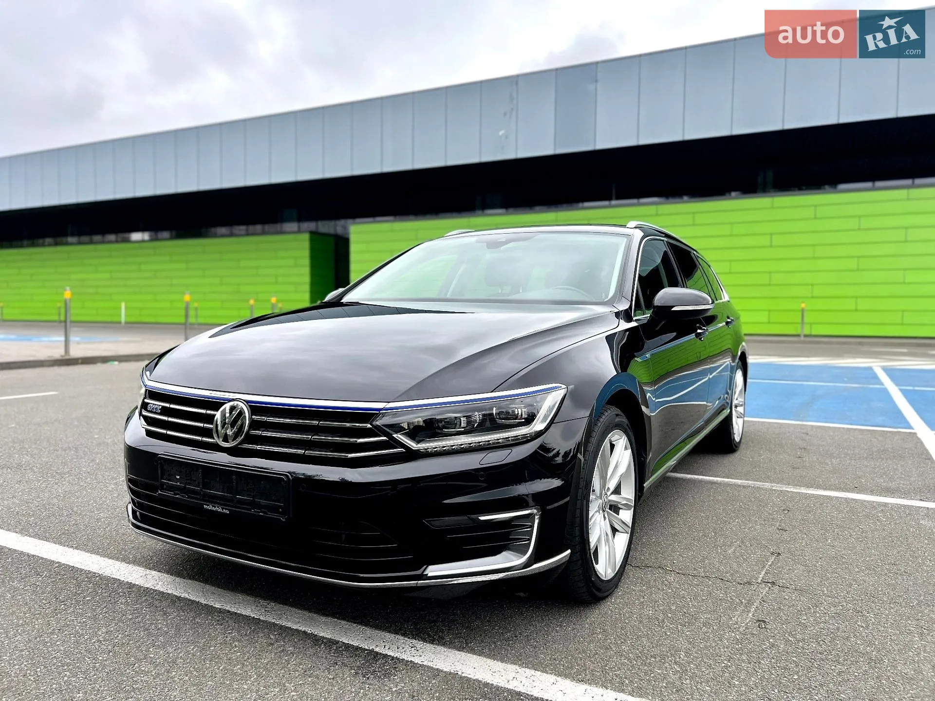2017 Volkswagen Passat - мініатюра 10