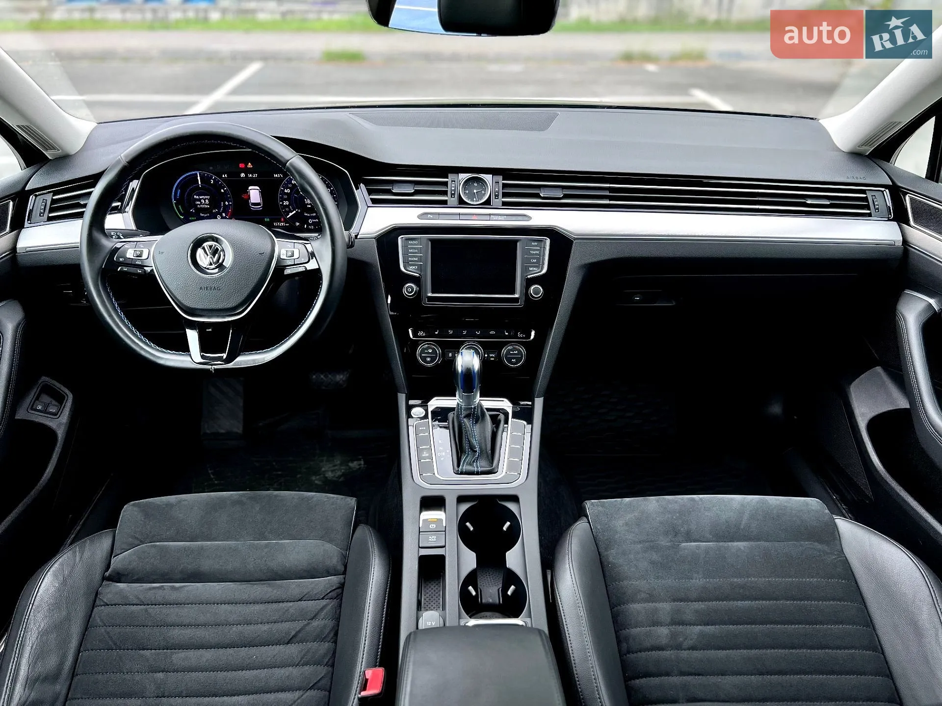 2017 Volkswagen Passat - мініатюра 24